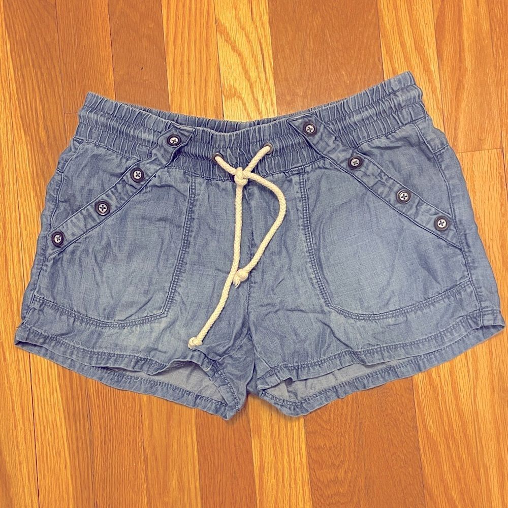 Chambray Shorts by Jolt